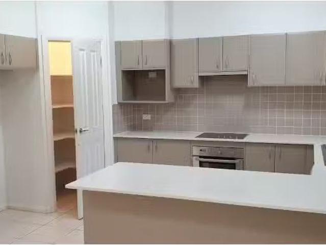 Condo for rent in Sydney, New South Wales