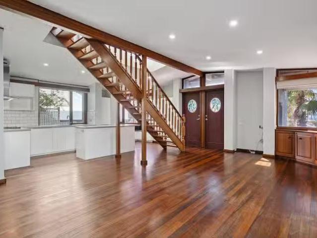 House for rent in Stirling, Western Australia