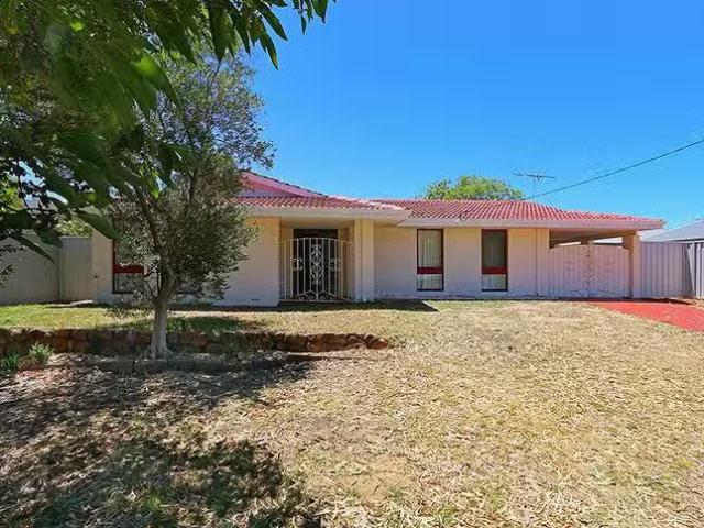 House for rent in Kardinya, Western Australia