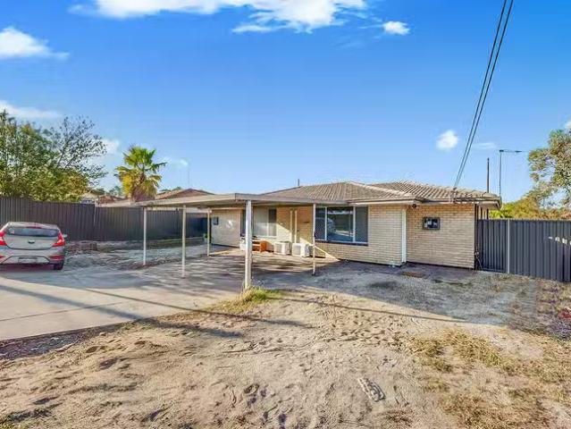 House for rent in Rivervale, Western Australia