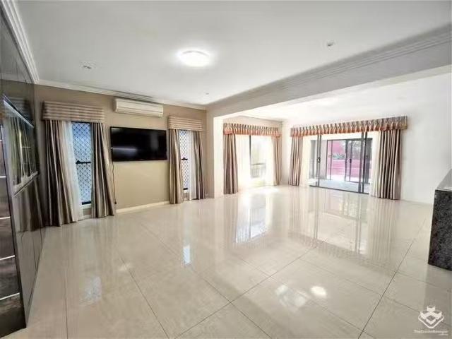 House for rent in Willoughby, New South Wales