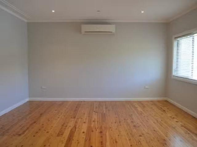 House for rent in Toowoon Bay, New South Wales
