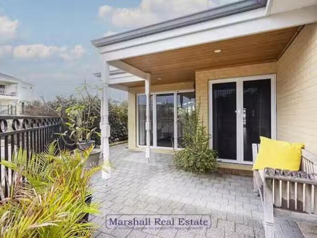 House for rent in Iluka, Western Australia