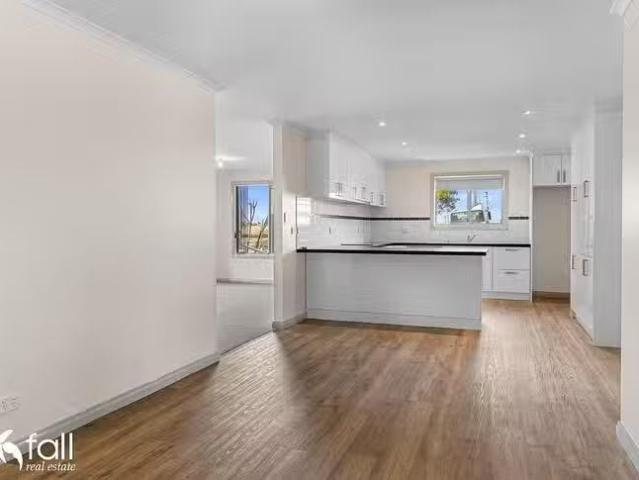 House for rent in Dodges Ferry, Tasmania