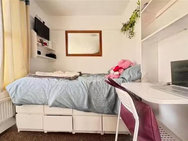 House for rent in The Bridge, Kent