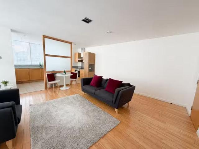 Apartment for rent in Ewens Farm, Golden Valley