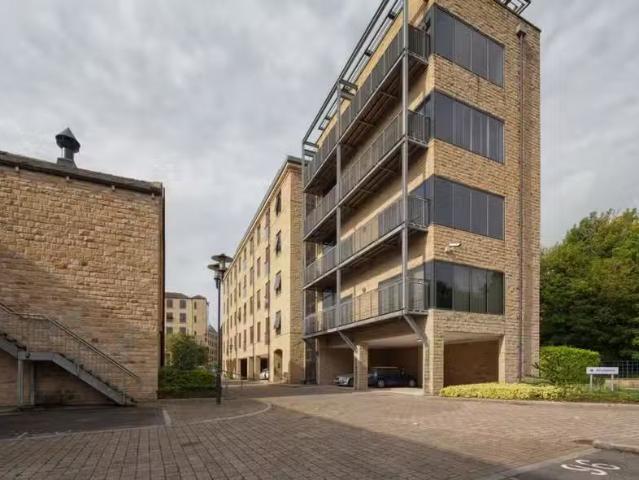 Apartment for rent in Huddersfield, Kirklees