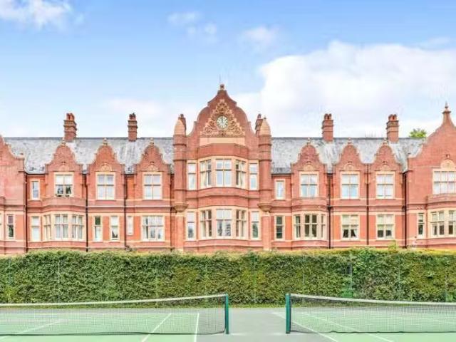 Apartment for rent in Charlton Down, East Dorset