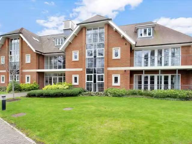 Apartment for rent in Forty Green, Isle Of Man