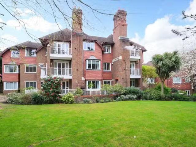 House for rent in Blackhills, Surrey