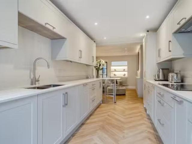 House for rent in Green Close, Warwickshire