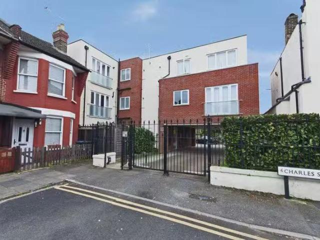 House for rent in Enfield, Greater London