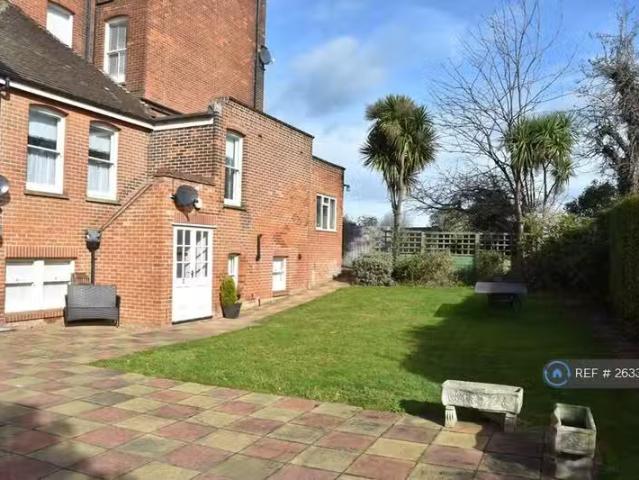 House for rent in Herne and Broomfield, The Bridge