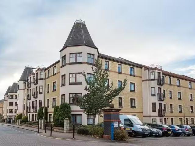 House for rent in Shaftesbury Park Colonies, Merchiston