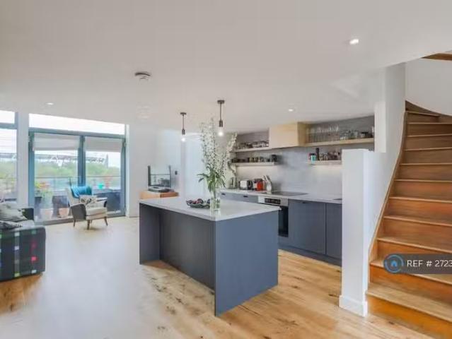 House for rent in Old Ford, Bow