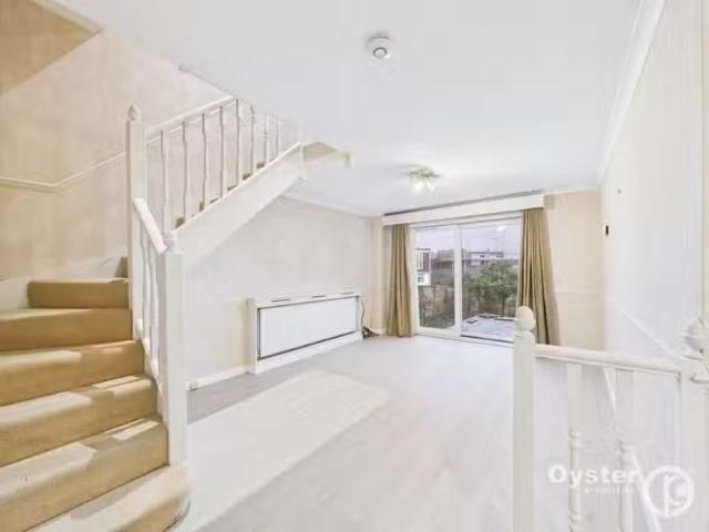 House for rent in Enfield, Greater London
