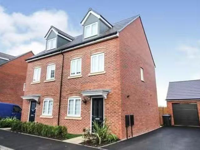 House for rent in New Bilton, Warwickshire