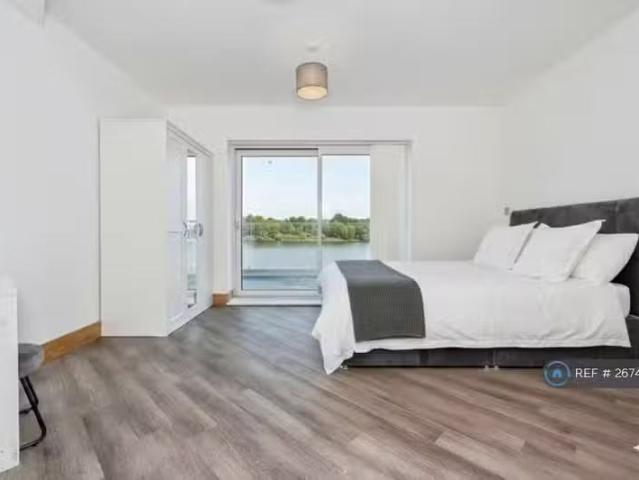 House for rent in Swanscombe and Greenhithe, Monks Orchard