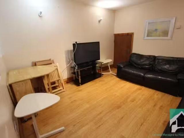 House for rent in Toddington, Bedfordshire
