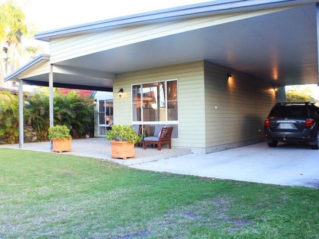 House for sale in Stuarts Point