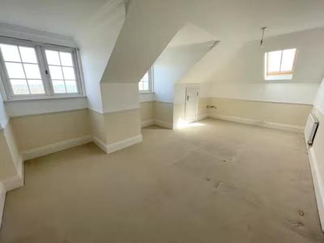 Apartment for rent in Templecombe, Somerset