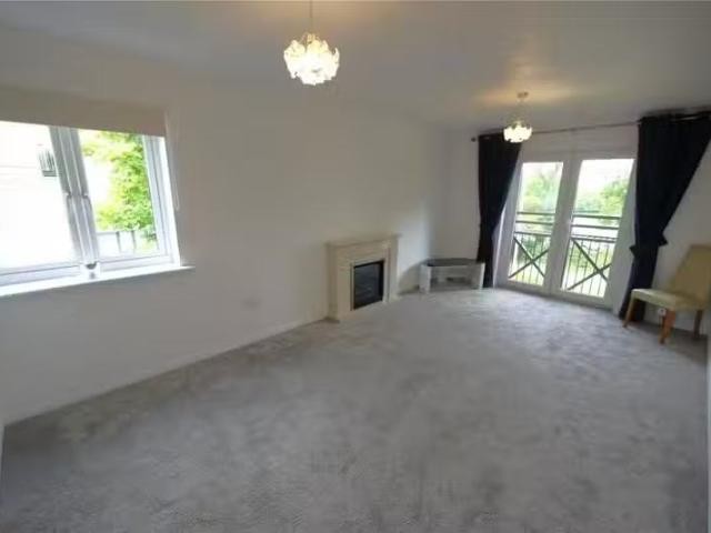 Apartment for rent in Pilgrims' Hatch, Navestock Side