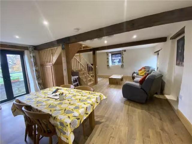 House for rent in Somerset