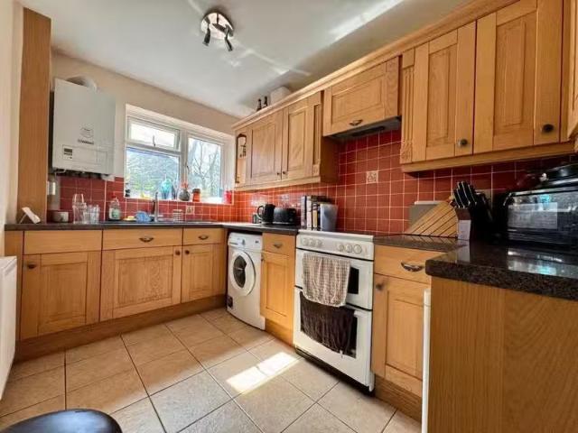 House for rent in Cliftonville West, Acol