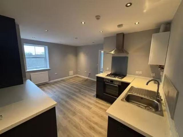 House for rent in Cuddington, Cheshire