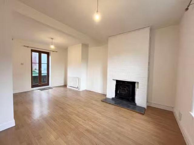 House for rent in Sunnybank, Ballindoch