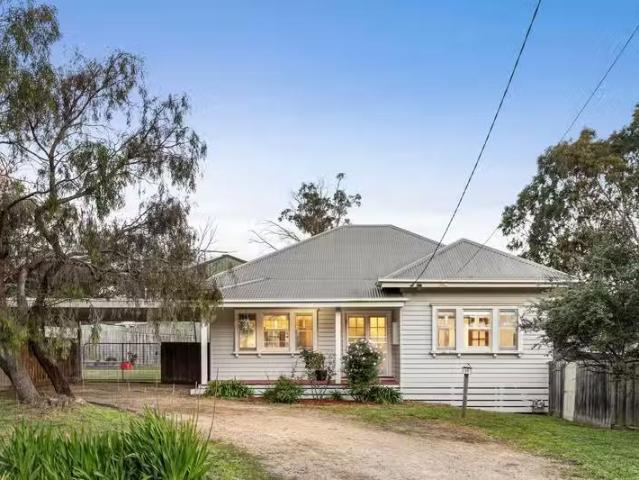 House for rent in Camerons Creek, Victoria