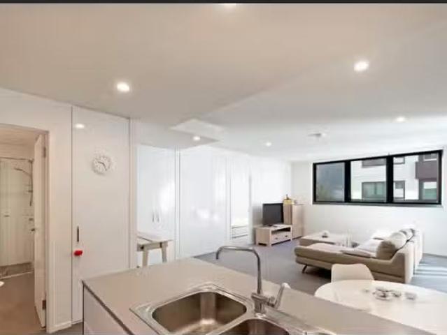 Apartment for rent in Braddon, North Canberra