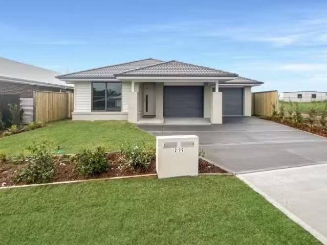 Condo for rent in Ambergate, New South Wales