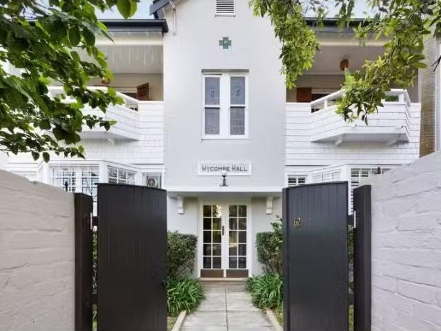 Apartment for rent in Lower North Shore, Sydney
