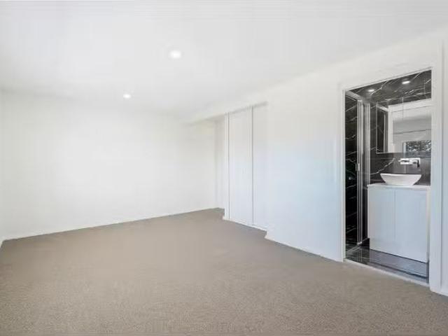 Apartment for rent in The Entrance, New South Wales