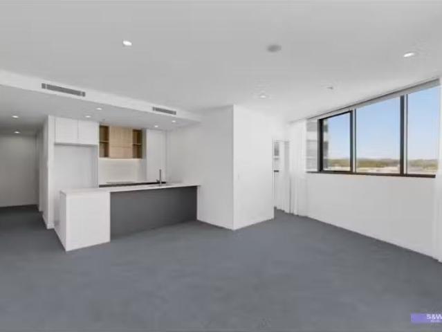 Apartment for rent in Phillip, District of Woden Valley