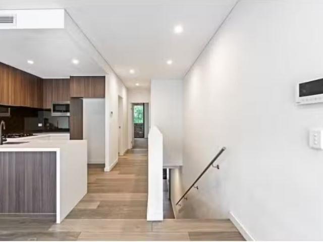 Apartment for rent in Rosebery, Sydney