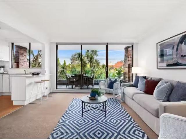 Apartment for rent in Lower North Shore, Sydney