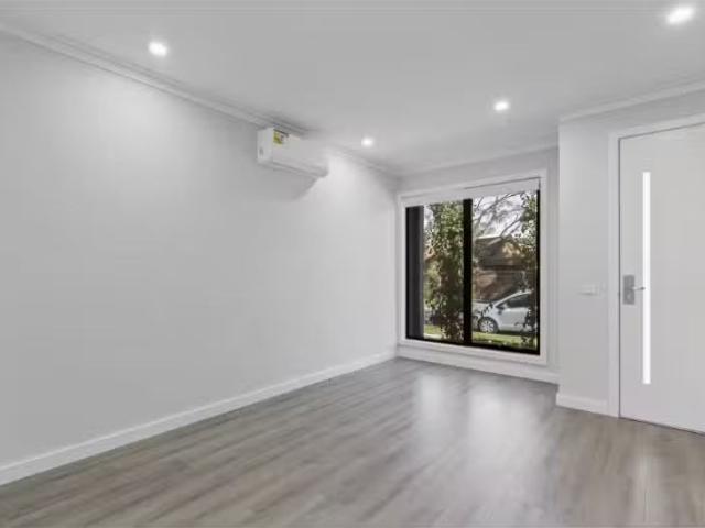 Condo for rent in Sydney, New South Wales