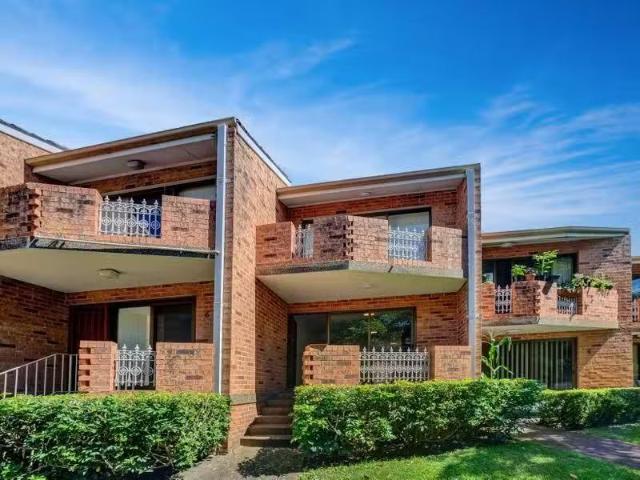 Condo for rent in Sydney, New South Wales