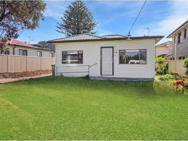 House for rent in The Entrance, New South Wales
