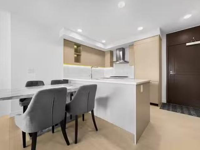 Apartment for rent in Le Val-saint-françois, Quebec