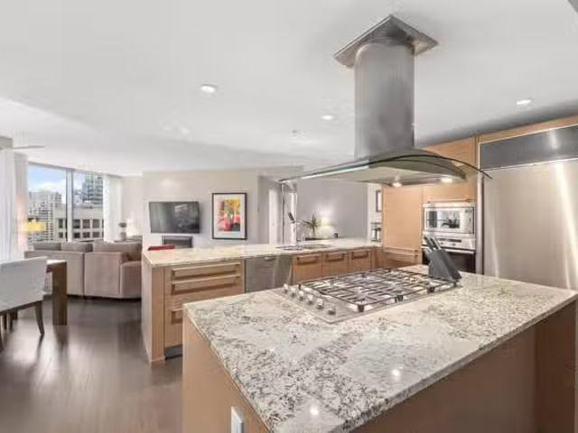 Apartment for rent in Vancouver, British Columbia