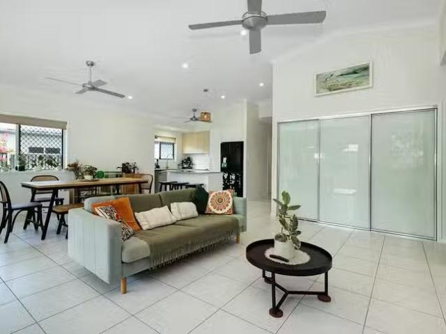 House for rent in Bushland Beach, Queensland