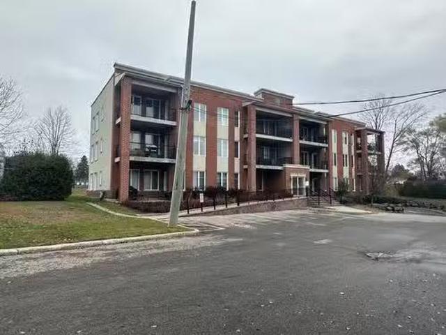 Apartment for rent in Laval, Quebec