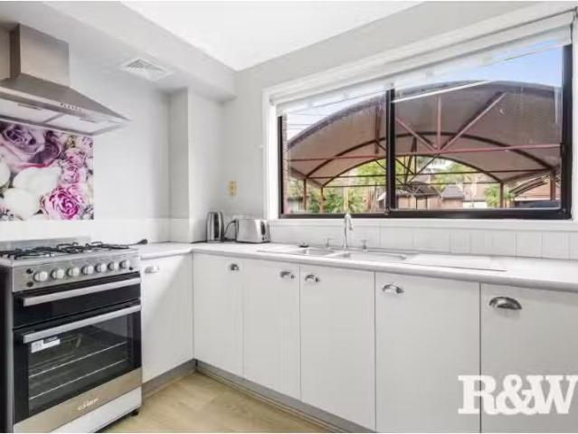 Condo for rent in Sydney, New South Wales