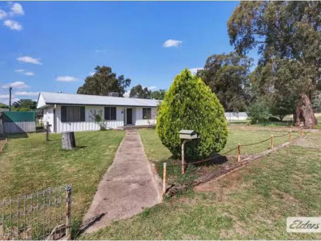 House for rent in French Park, New South Wales
