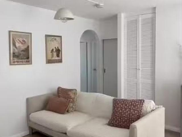 Apartment for rent in Elanora Heights, New South Wales