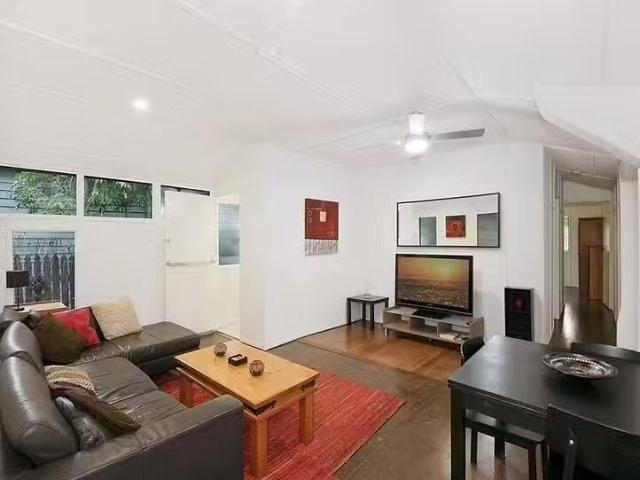 Apartment for rent in Toombul, Queensland