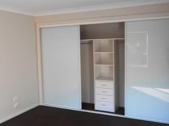 Condo for rent in Wollongong West, New South Wales